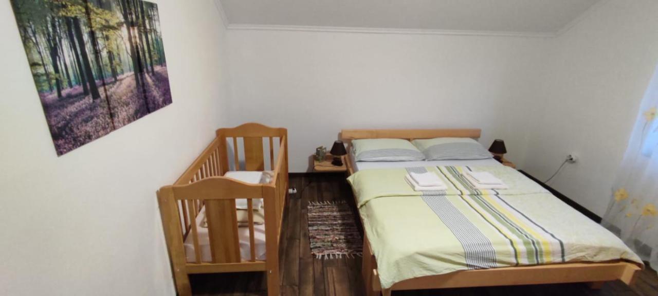 Apartment Gradina Korenica Extérieur photo